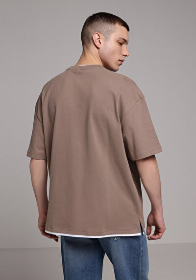 Image de T-shirt À Manches Courtes Marron Oversize Fit Droit Homme