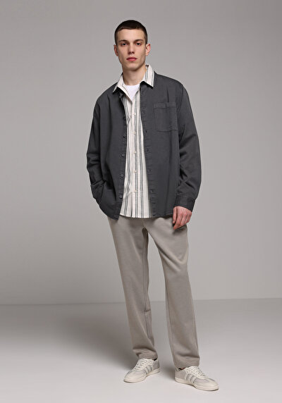 Image de Chemise À Manches Longues Gris Relaxed Fit Droit Sergé Homme