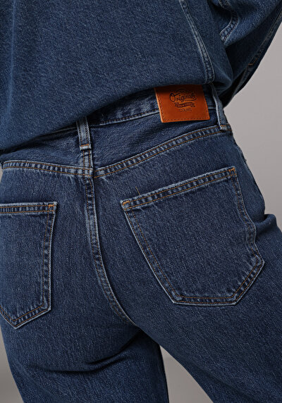 Afficher les détails de 970 Berry Pantalon    En Jean Regular Fit Femme