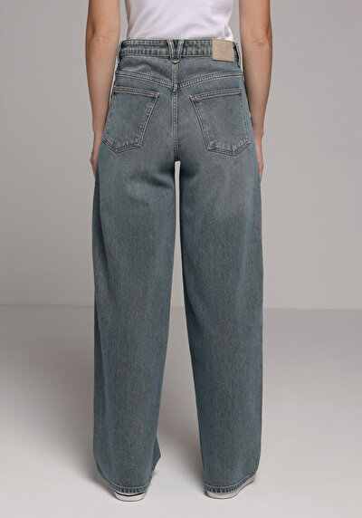 Image de 978 Edna Pantalon En Jean Loose Fit Femme