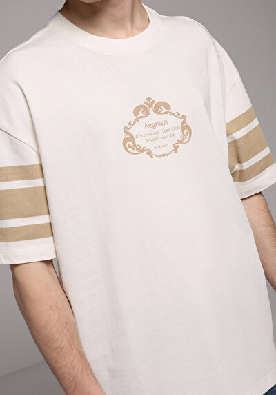 Image de T-shirt À Manches Courtes Ecru Oversize Fit Droit Homme