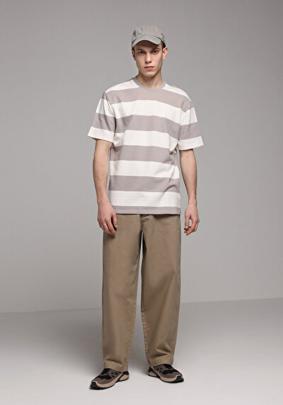 Afficher les détails de T-shirt À Manches Courtes Blanc Comfort Fit Rayé Homme