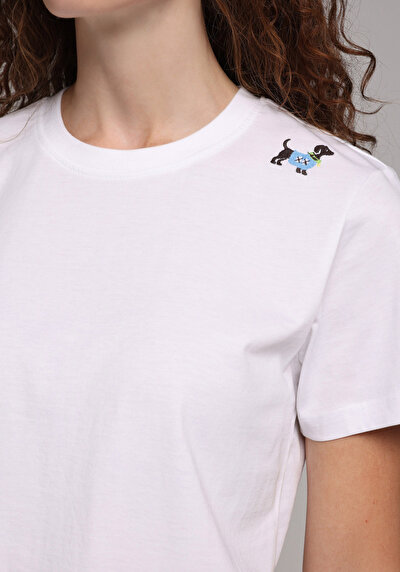 Afficher les détails de T-shirt À Manches Courtes Blanc Regular Fit Brodé Femme