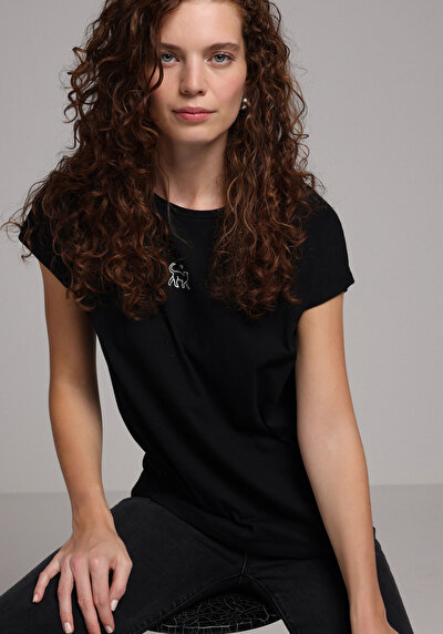 Image de T-shirt À Manches Courtes Noir Regular Fit Imprimé Femme