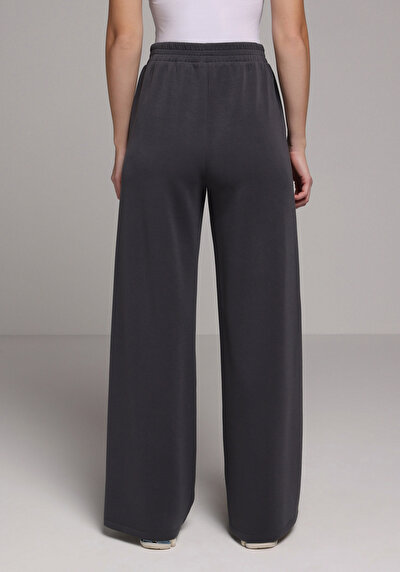 Image de Pantalon De Survêtement Anthracite Regular Fit Femme