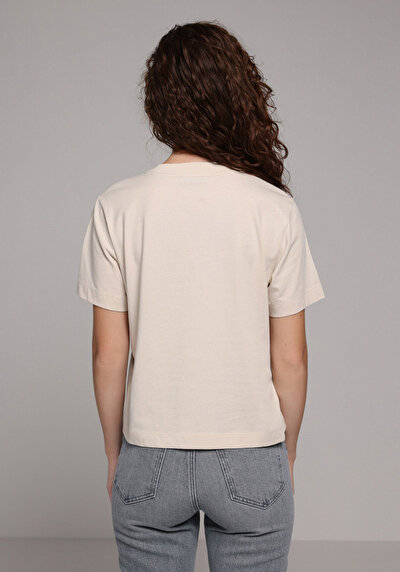 Image de T-shirt À Manches Courtes Beige Boxy Fit Imprimé Femme