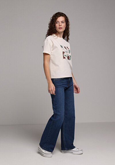 Image de T-shirt À Manches Courtes Ecru Regular Fit Imprimé Femme