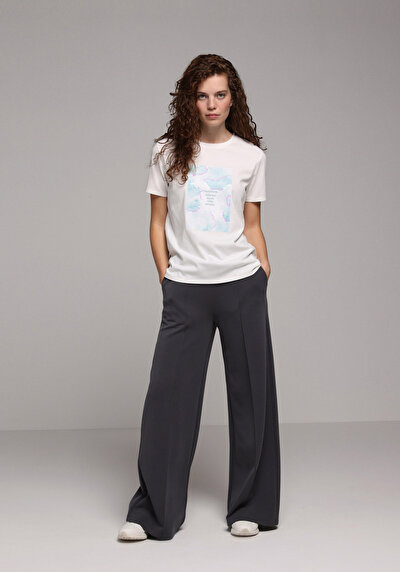 Image de T-shirt À Manches Courtes Blanc Regular Fit Imprimé Femme