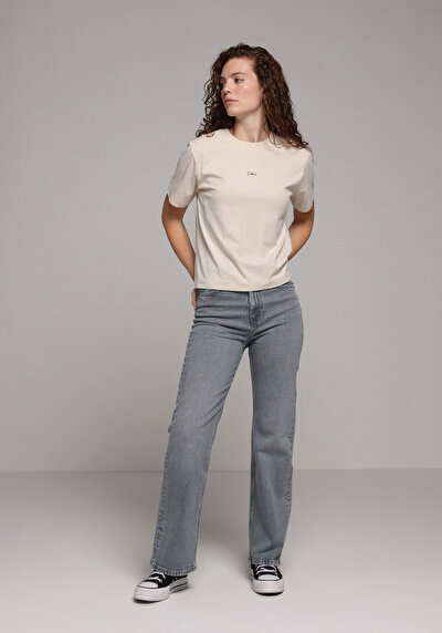 Image de 900 Laris Pantalon En Jean Straight Fit Femme