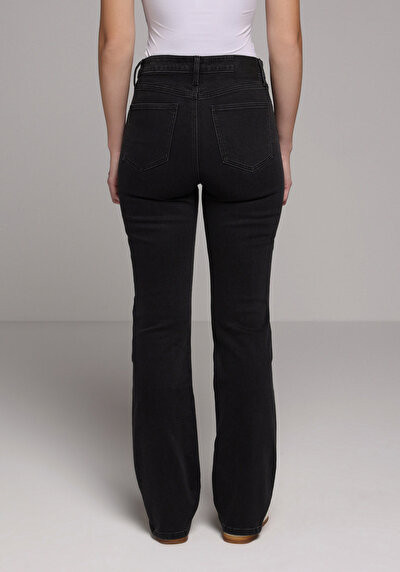 Image de 792 Mila Pantalon Straight Leg Medium Rise En Jean Straight Fit Femme