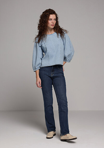 Image de 792 Mila Pantalon Straight Leg Medium Rise En Jean Straight Fit Femme