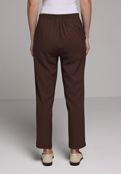 Image de Pantalon Marron Straight Leg High Rise En Sergé Regular Fit Femme