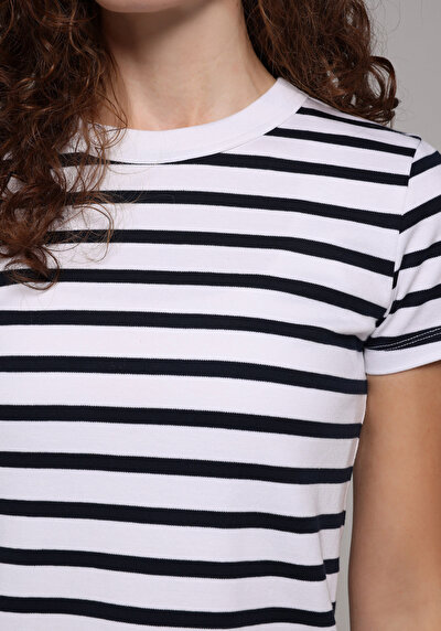 Image de T-shirt À Manches Courtes Marine Slim Fit Rayé Femme