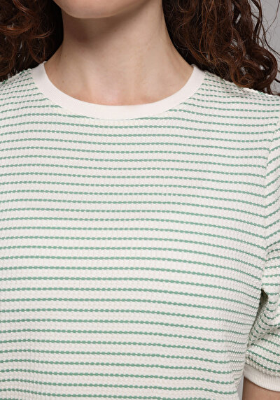 Afficher les détails de T-shirt À Manches Courtes Vert Slim Fit Rayé Femme