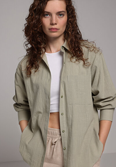 Image de Chemise À Manches Longues Vert Boyfriend Fit Droit Uni Femme