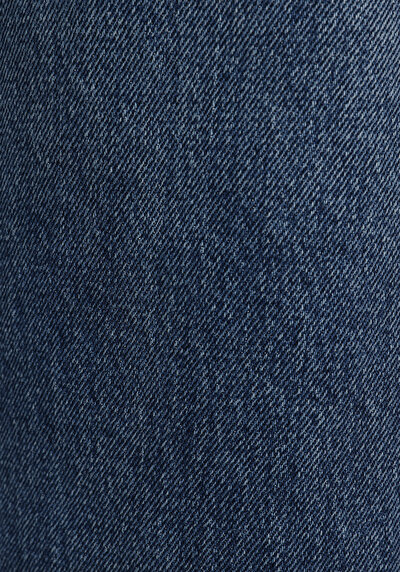 Afficher les détails de 900 Laris Pantalon    En Jean Straight Fit Femme