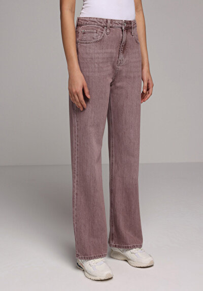 Image de 900 Laris Pantalon En Jean Straight Fit Femme