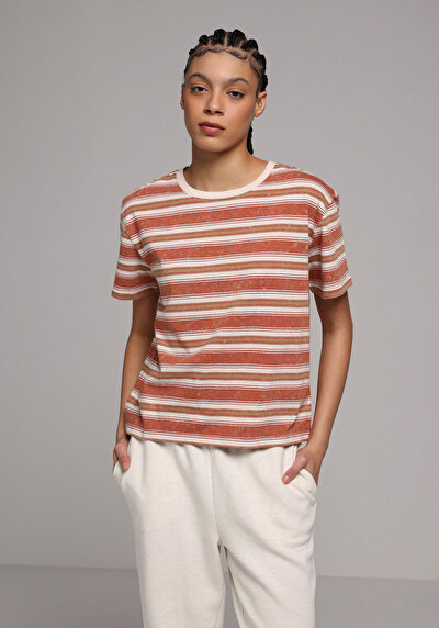 Afficher les détails de T-shirt À Manches Courtes Marron Regular Fit Rayé Femme