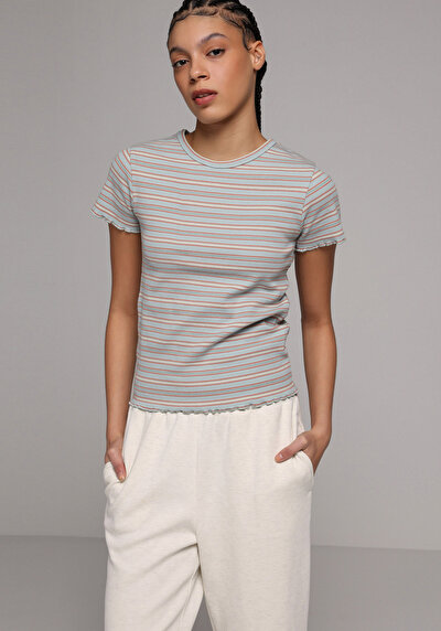 Image de T-shirt À Manches Courtes Multicolou Slim Fit Rayé Femme