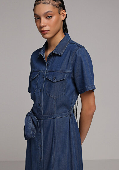 Image de Robe Regular Fit Manches Courtes Mdi Jean Femme