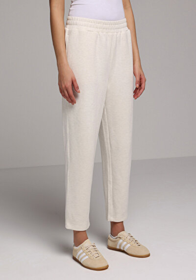 Image de Pantalon De Survêtement Ecru Regular Fit Femme