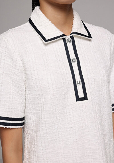 Afficher les détails de Robe Blanc Regular Fit Manches Courtes Mini Verrouillage Femme