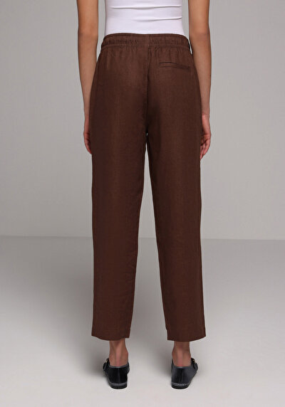 Image de Pantalon Marron Straight Leg High Rise En Uni Regular Fit Femme