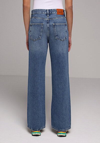 Image de 970 Berry Pantalon En Jean Regular Fit Femme