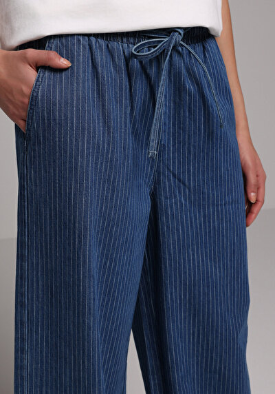 Afficher les détails de 982 Mely Pantalon    En Jean Loose Fit Femme