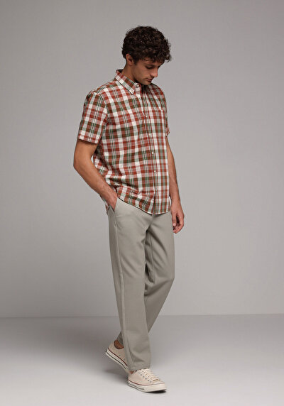 Image de Pantalon Vert Straight Leg Medium Rise En Verrouillage Regular Fit Homme