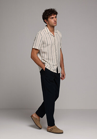 Image de Pantalon Marine Straight Leg Medium Rise En Sergé Regular Fit Homme