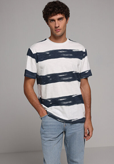 Image de T-shirt À Manches Courtes Marine Comfort Fit Rayé Homme