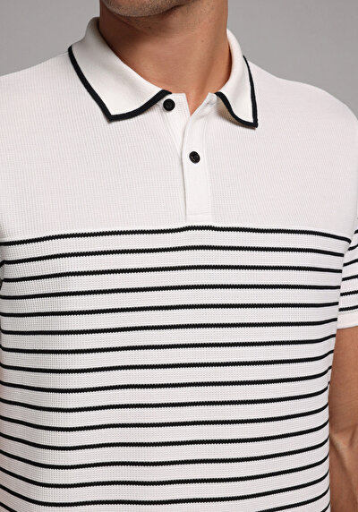 Afficher les détails de T-shirt Polo À Manches Courtes Blanc Droit Regular Fit Homme