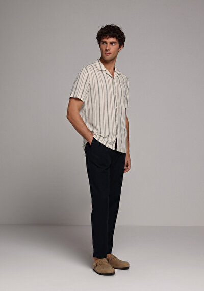 Image de Chemise À Manches Courtes Ecru Rayé Regular Fit Homme