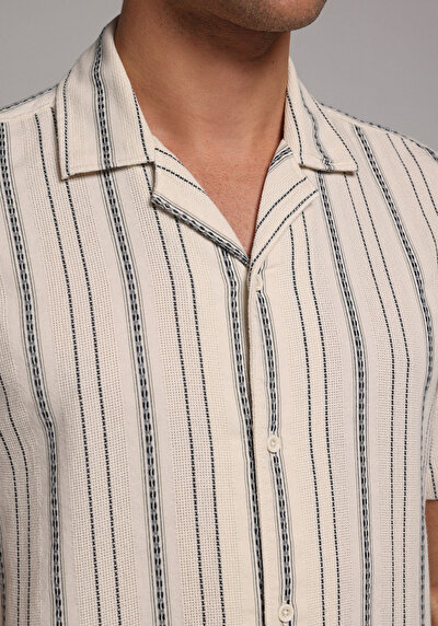 Image de Chemise À Manches Courtes Ecru Rayé Regular Fit Homme