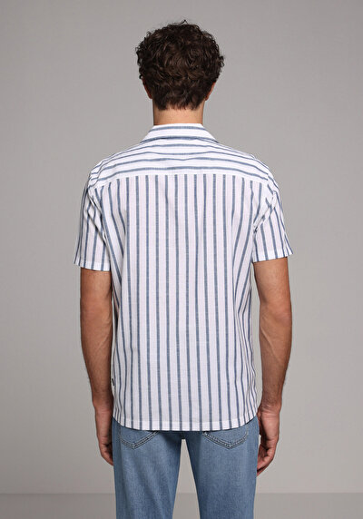 Afficher les détails de Chemise À Manches Courtes Bleu Rayé Regular Fit Homme