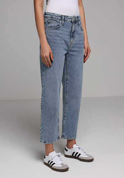Image de 884 Lauren Pantalon En Jean Straight Fit Femme