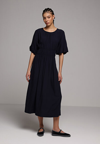 Afficher les détails de Robe Marine Regular Fit    Femme