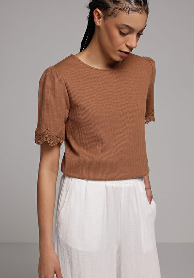 Image de Blouse À Manches Courtes Marron Regular Fit Manches Courtes Femme