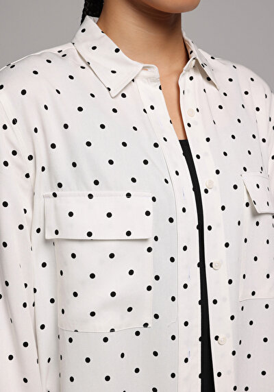 Afficher les détails de Chemise À Manches Longues Ecru Regular Fit Pois Sergé Femme