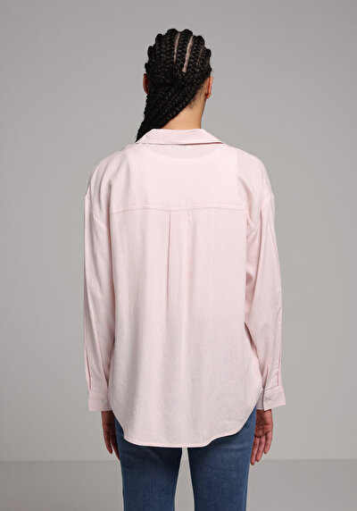 Afficher les détails de Chemise À Manches Longues Rose X Boyfriend Fit Droit Uni Femme