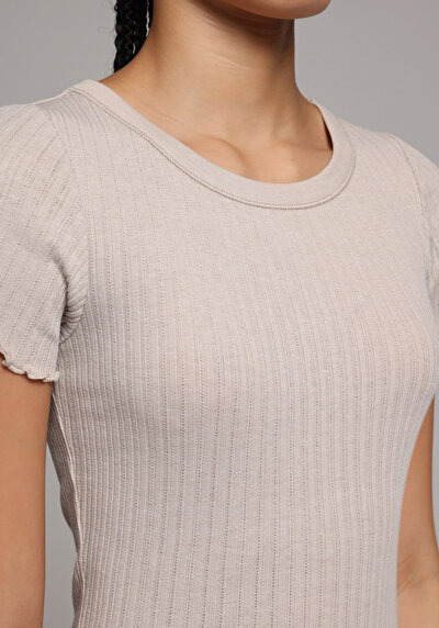 Image de T-shirt À Manches Courtes Beige Slim Fit Droit Femme