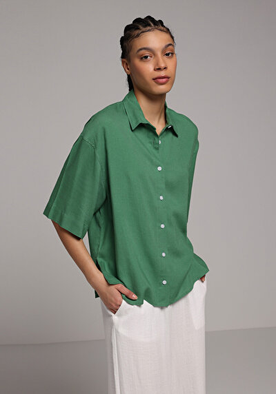 Afficher les détails de Chemise À Manches Courtes Vert Droit Fashion Fit Femme