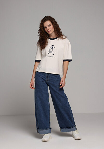 Image de T-shirt À Manches Courtes Ecru Regular Fit Imprimé Femme