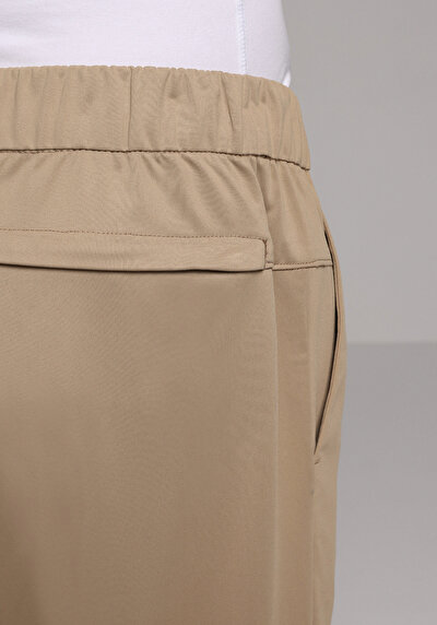 Afficher les détails de Pantalon De Survêtement Beige Regular Fit Homme