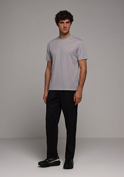 Afficher les détails de Pantalon De Survêtement Noir Regular Fit Homme