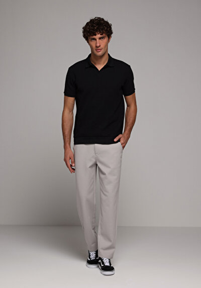 Image de Pantalon Gris Straight Leg Medium Rise En Verrouillage Regular Fit Homme