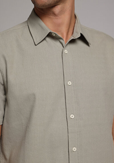 Afficher les détails de Chemise À Manches Courtes Vert Droit Regular Fit Homme
