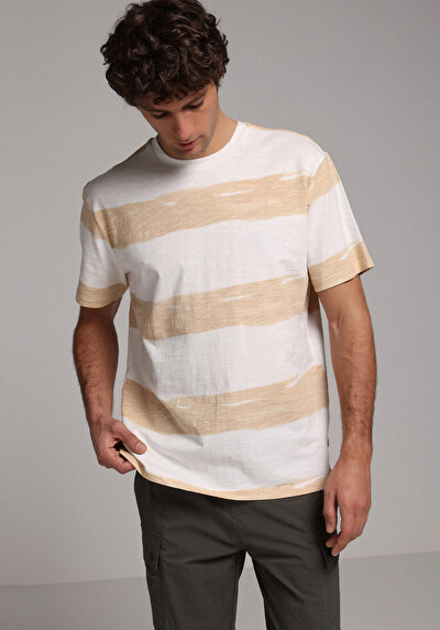 Image de T-shirt À Manches Courtes Beige Comfort Fit Rayé Homme
