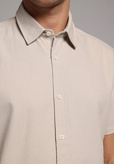 Afficher les détails de Chemise À Manches Courtes Beige Droit Regular Fit Homme